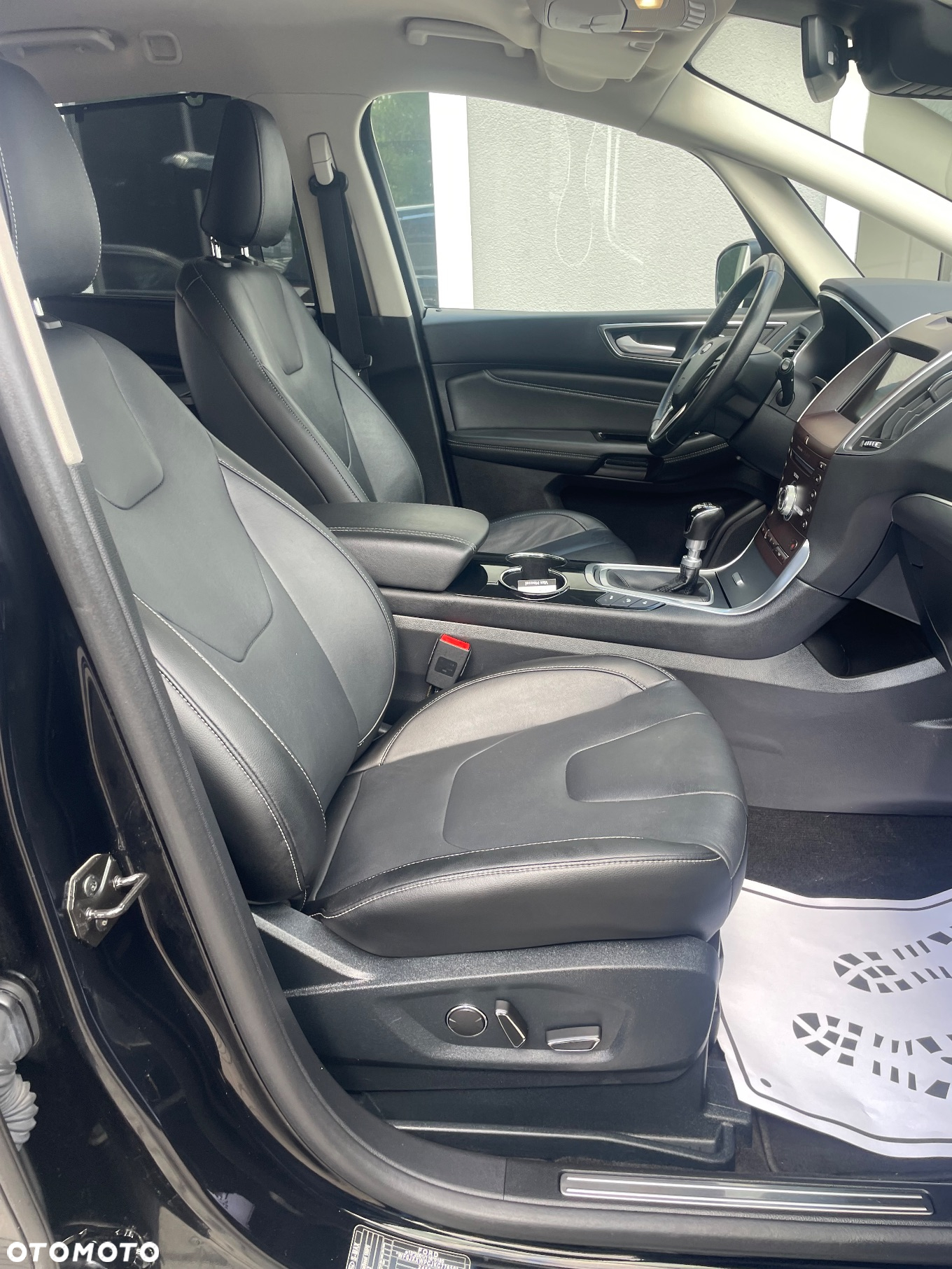 Ford S-Max 1.5 Eco Boost Start-Stopp TITANIUM - 21