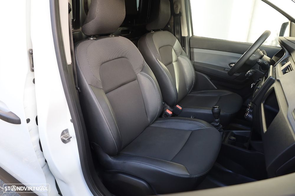 Renault Express 1.5 Blue dCi Advanced - 31
