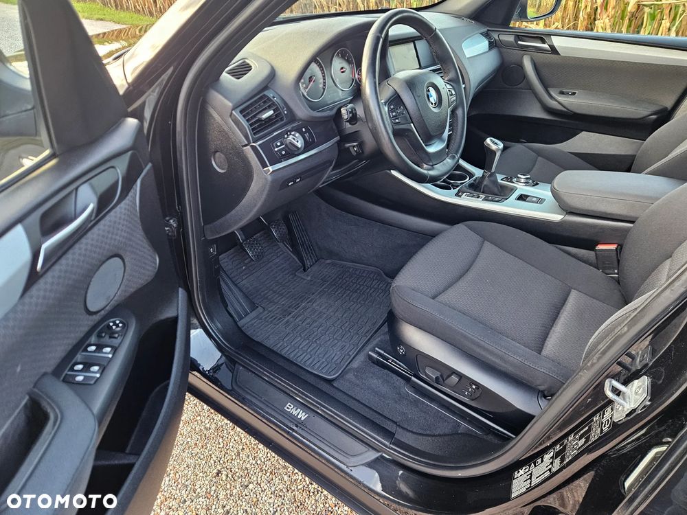 BMW X3 xDrive20d - 29