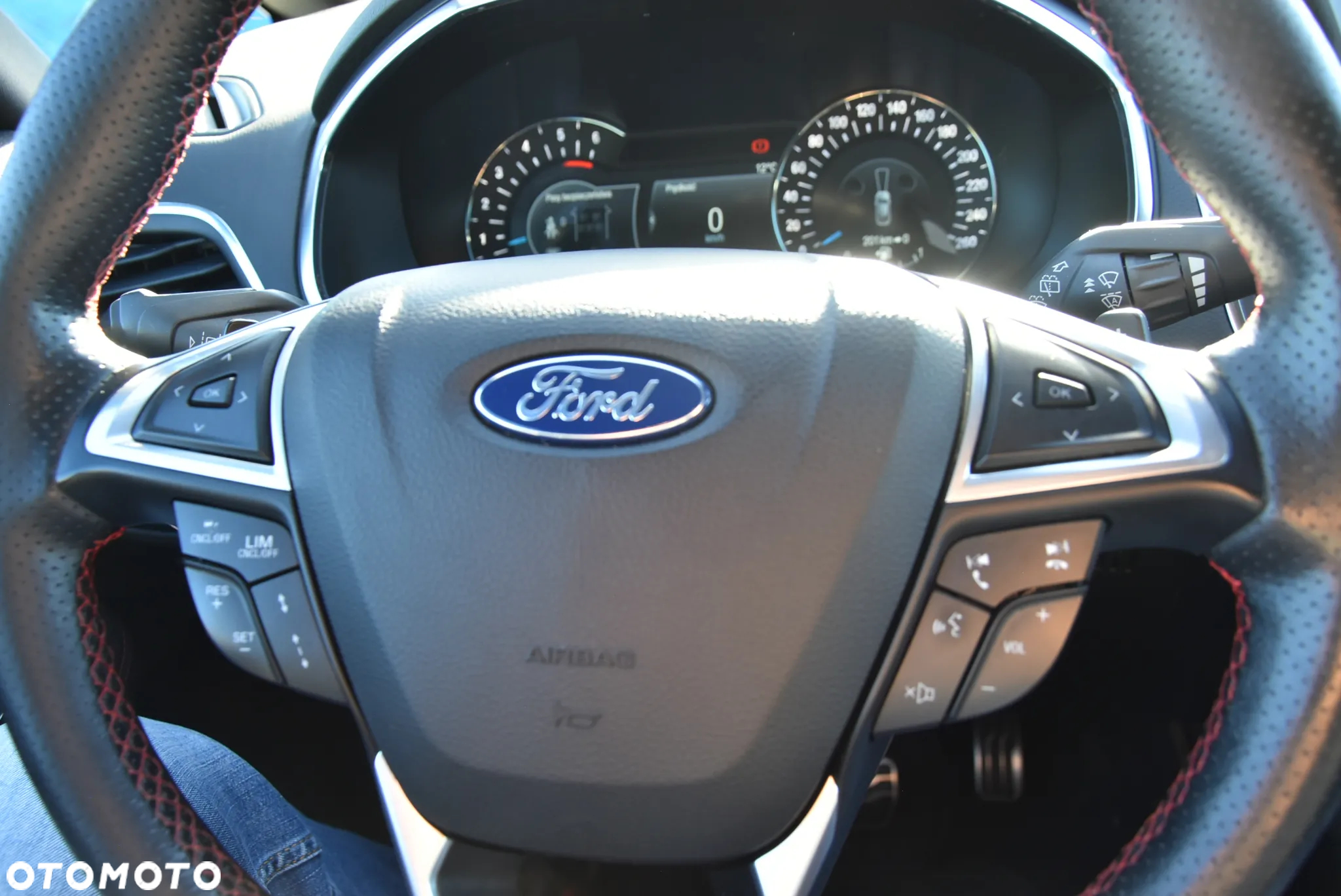 Ford S-Max 2.0 EcoBlue ST-Line - 19