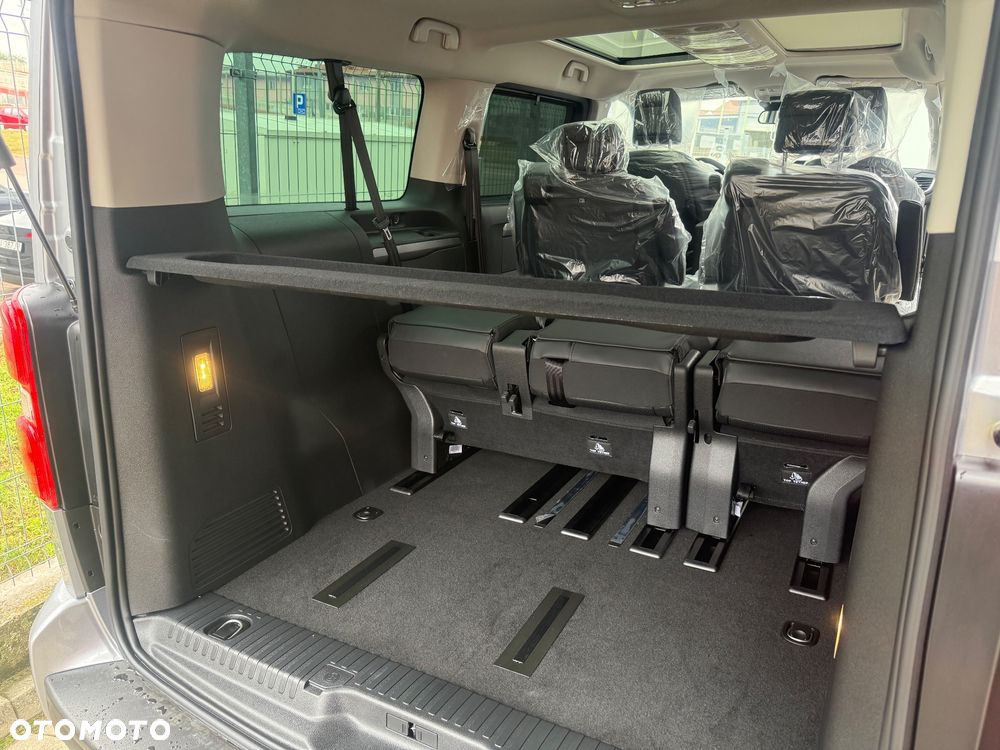 Peugeot Traveller 2.0 BlueHDi Long Business EAT8 - 15