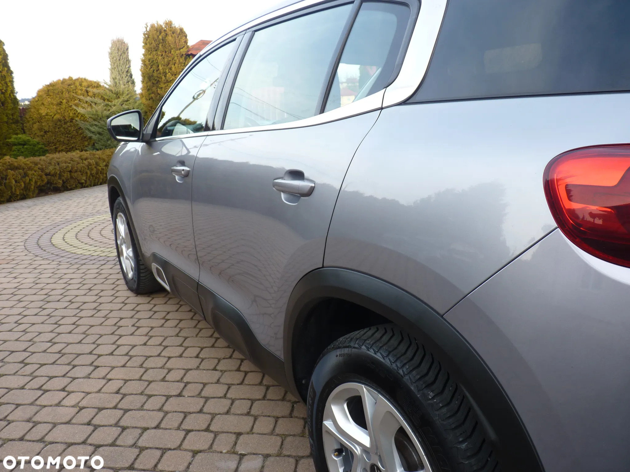 Citroën C5 Aircross 1.2 PureTech Plus - 11
