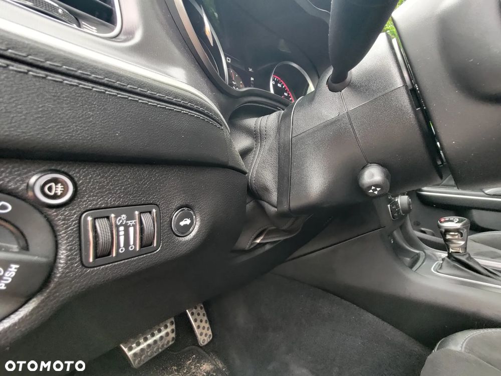 Dodge Charger 3.6 GT - 14