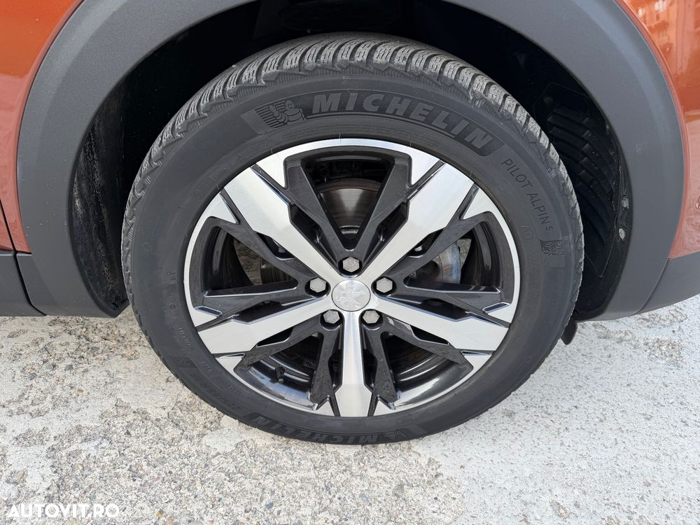 Peugeot 3008 PureTech 130 Stop & Start GPF EAT8 Active - 14