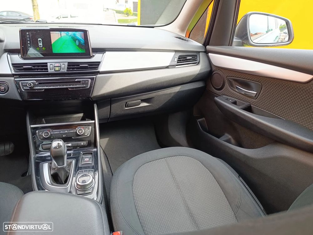 BMW 216 Gran Tourer d Aut. Sport Line - 8