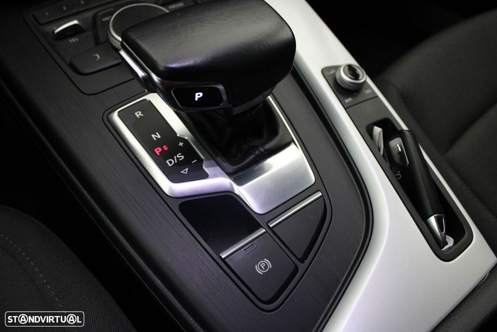 Audi A4 Avant 2.0 TDI S tronic - 27