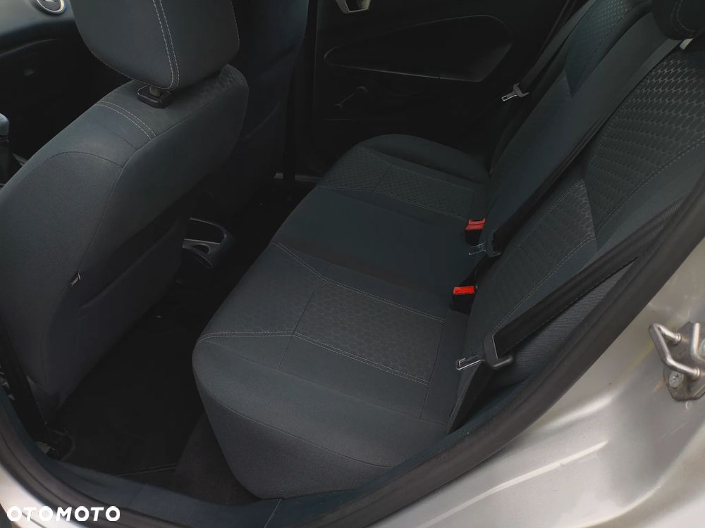 Ford Fiesta 1.25 Titanium EU5 - 20