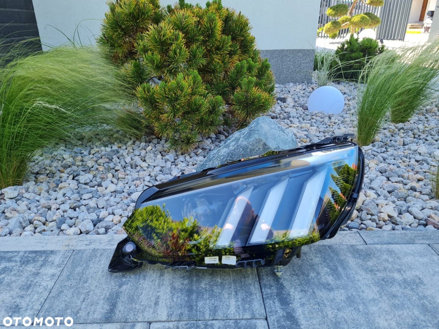 PEUGEOT 208 2008 II Lampa lewa przód Full Led Dynamic 1682772680 - 1