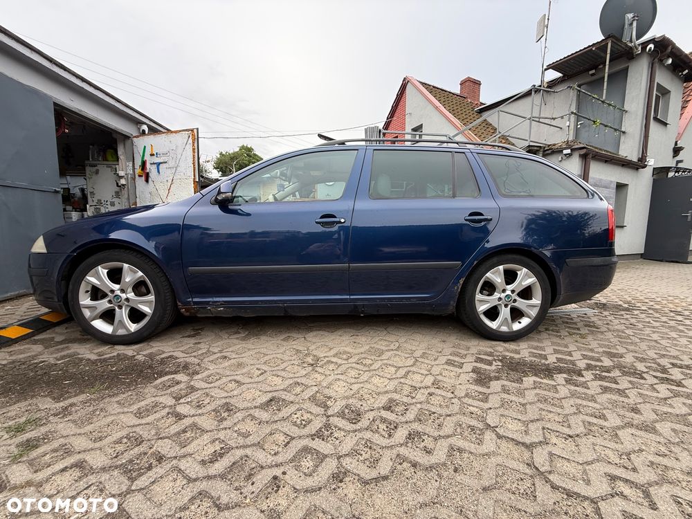 Skoda Octavia 1.9 TDI DPF DSG Ambiente - 1