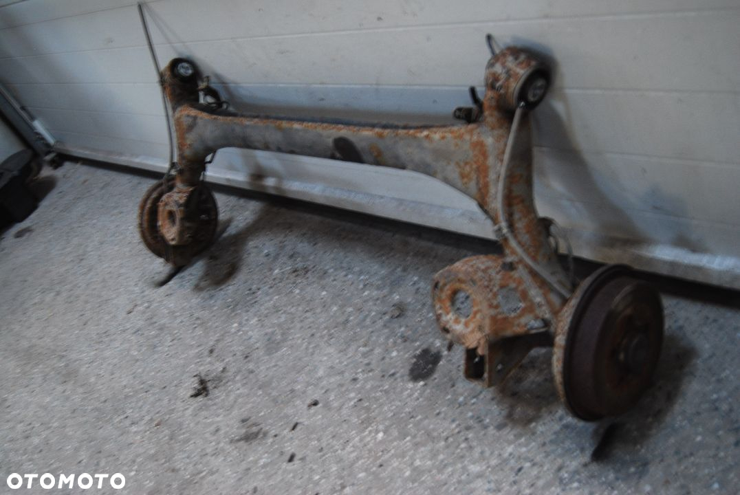 BELKA ZAWIESZENIA OŚ TYLNA VW POLO IV/ V IBIZA III IV BĘBNY ABS - 9