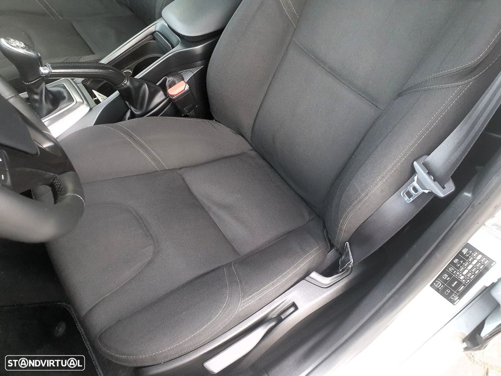 Volvo V40 1.6 D2 Eco Kinetic - 12