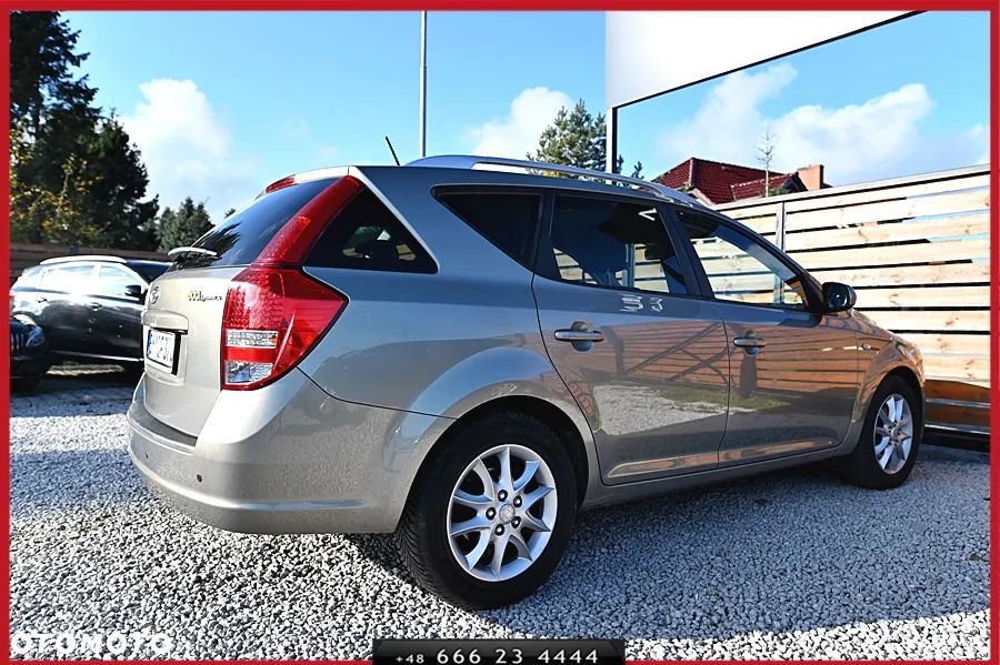 Kia Ceed 1.4 Comfort + - 12