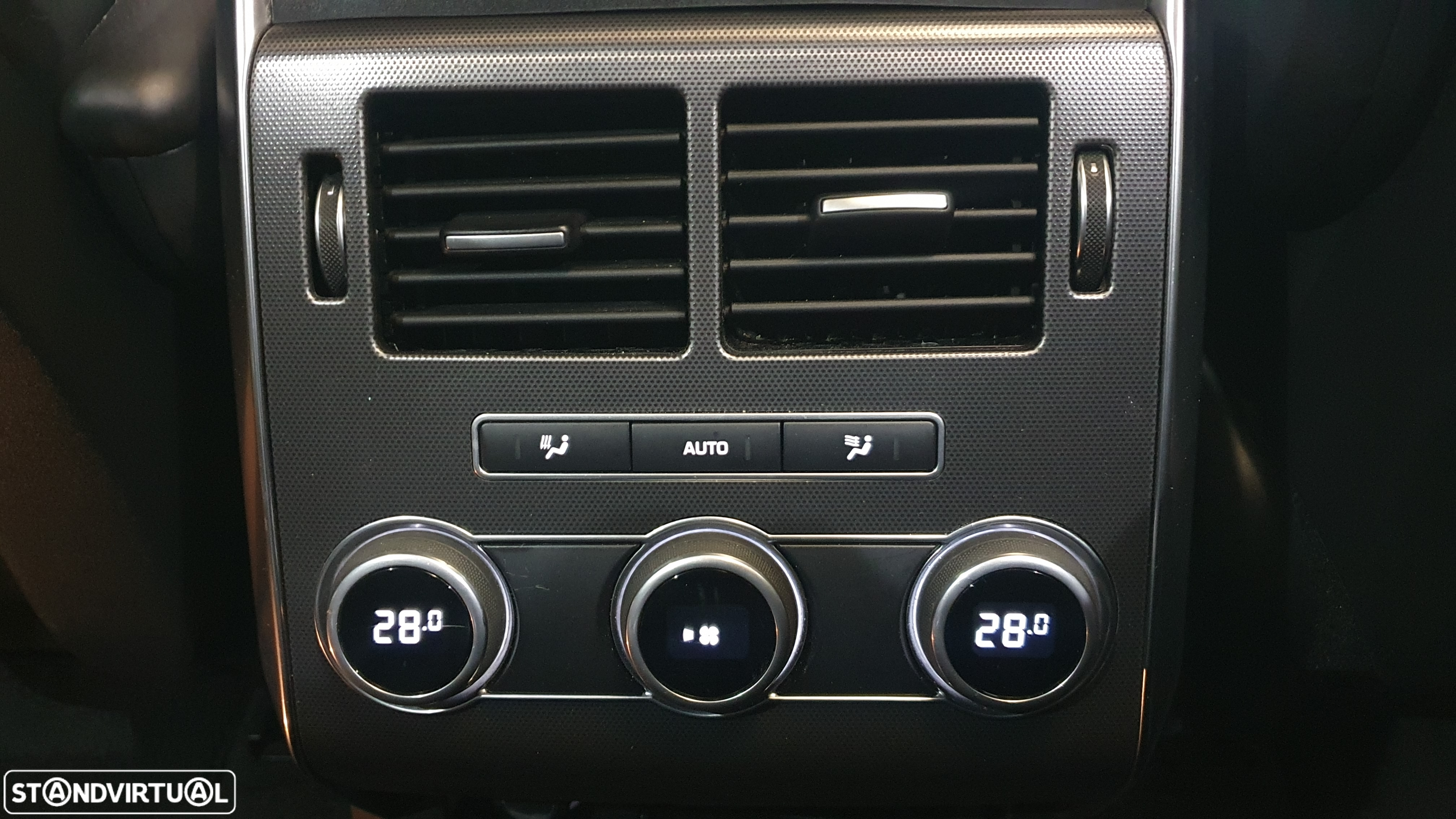 Land Rover Range Rover Sport 3.0 SDV6 HEV HSE Dynamic - 16