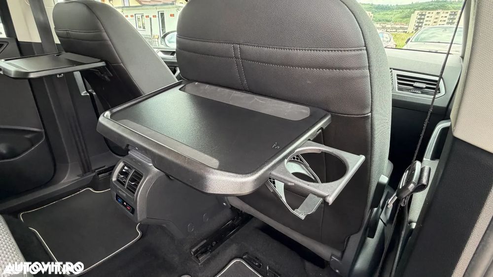 Volkswagen Touran 2.0 TDI Highline - 10