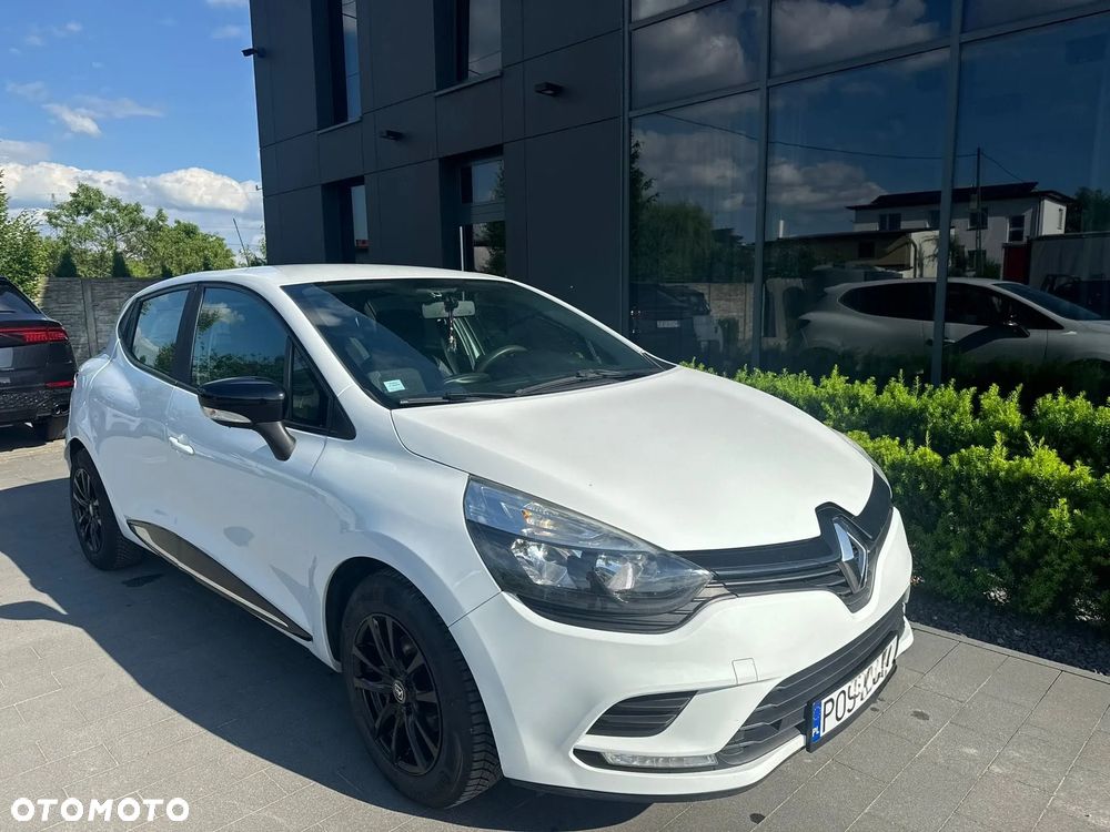 Renault Clio - 2