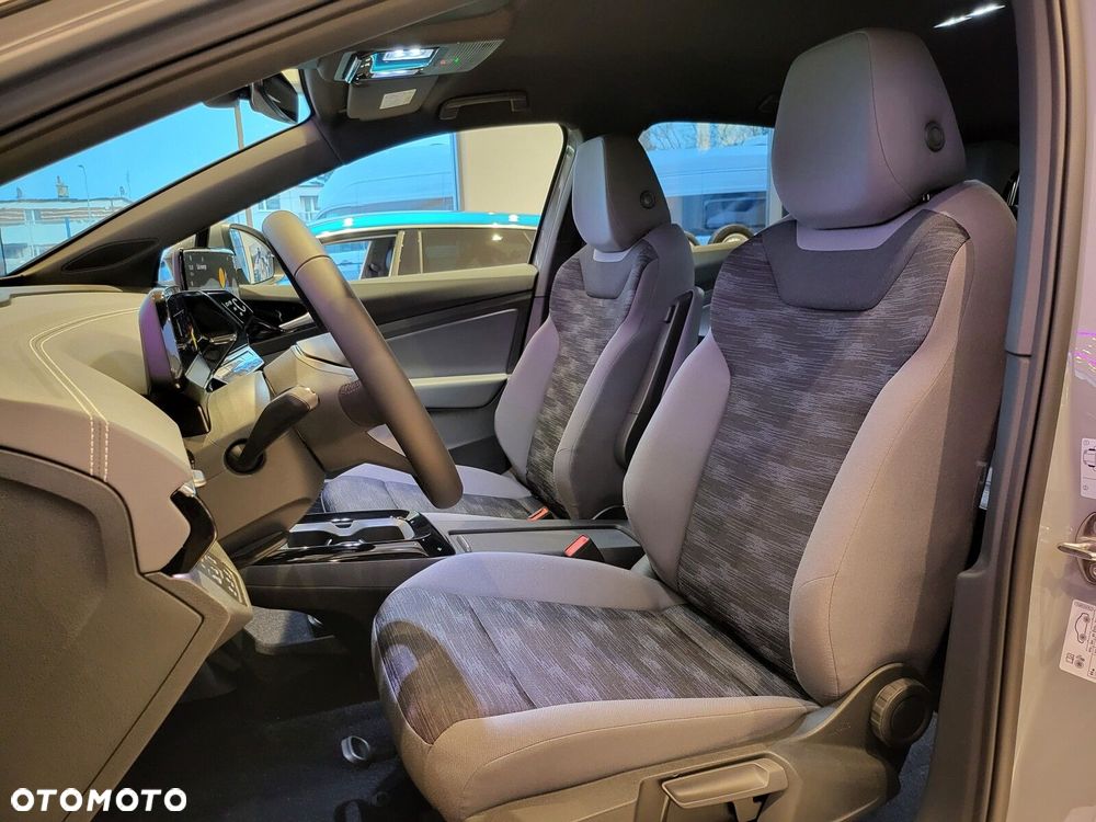 Volkswagen ID.5 52kWh Plus - 15