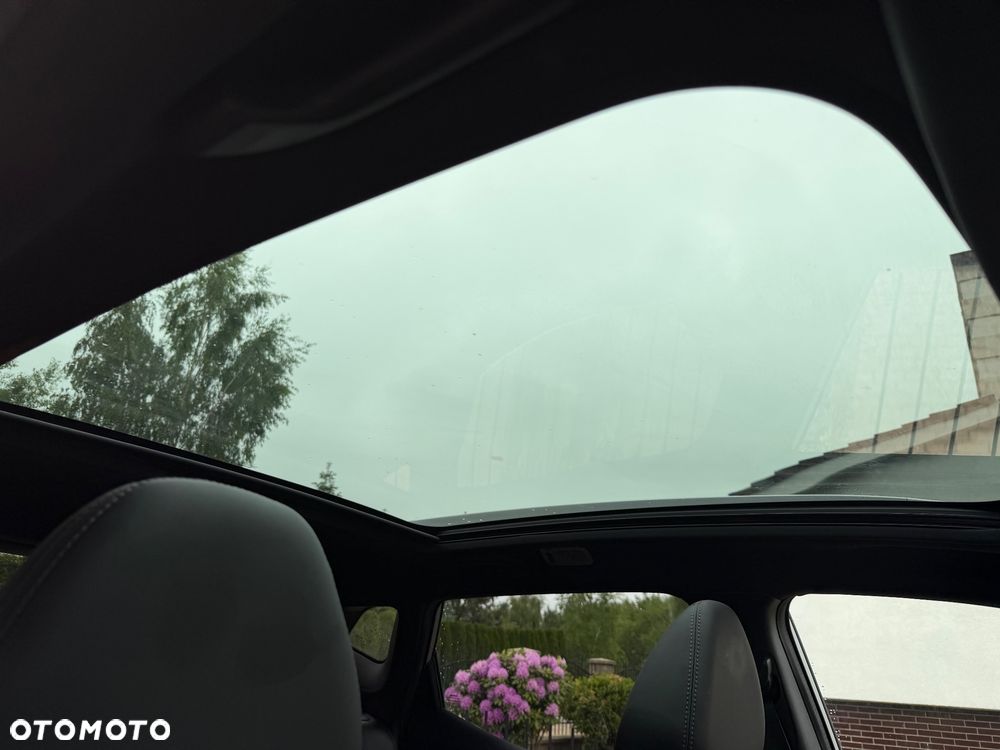 Nissan Qashqai 1.6 dCi Xtronic TEKNA+ - 22