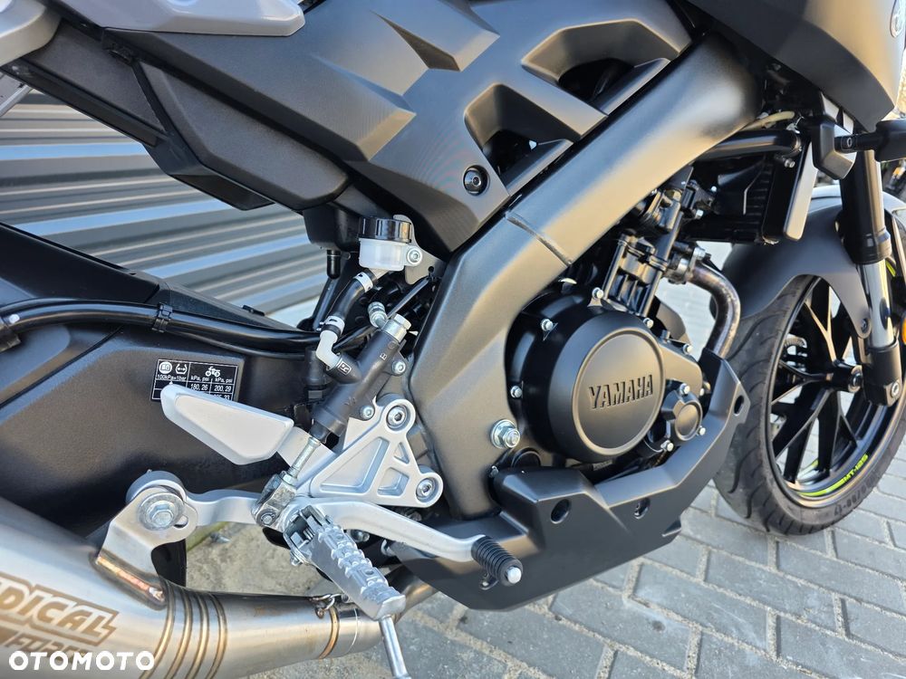 Yamaha MT - 17