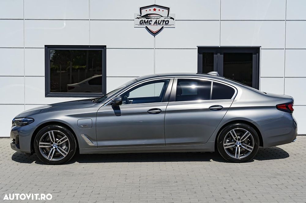BMW Seria 5 530e xDrive AT PHEV - 9