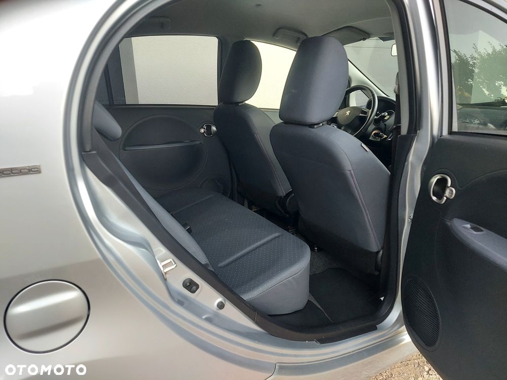 Peugeot iOn Standard - 10