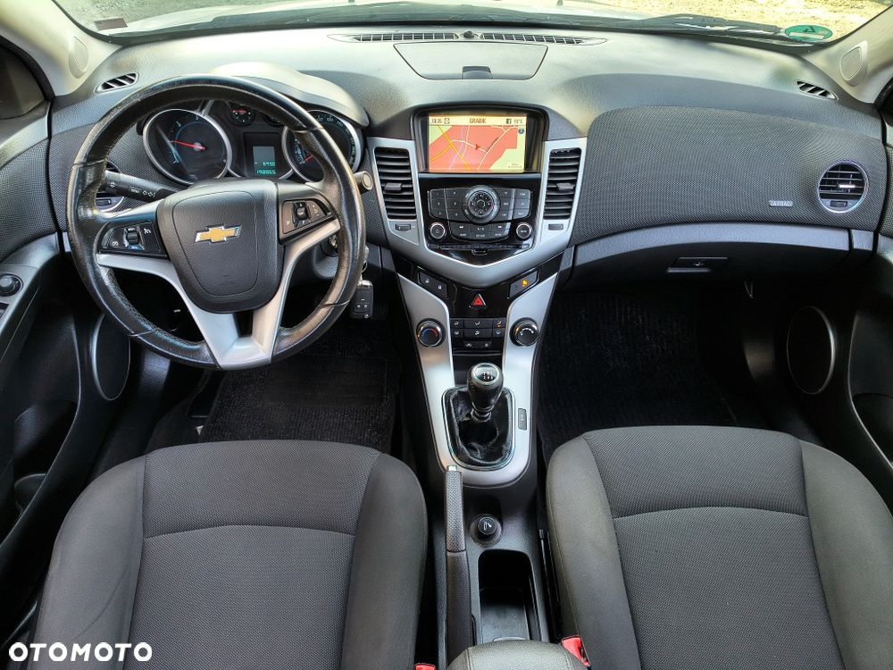 Chevrolet Cruze 2.0TD LTZ+ - 11