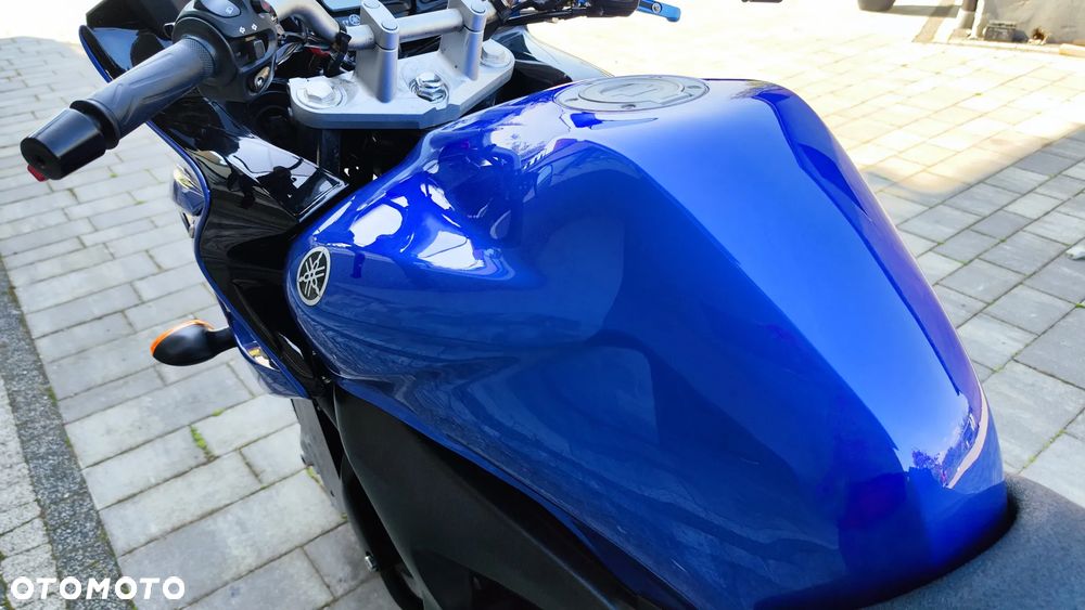 Yamaha FZ6 - 11