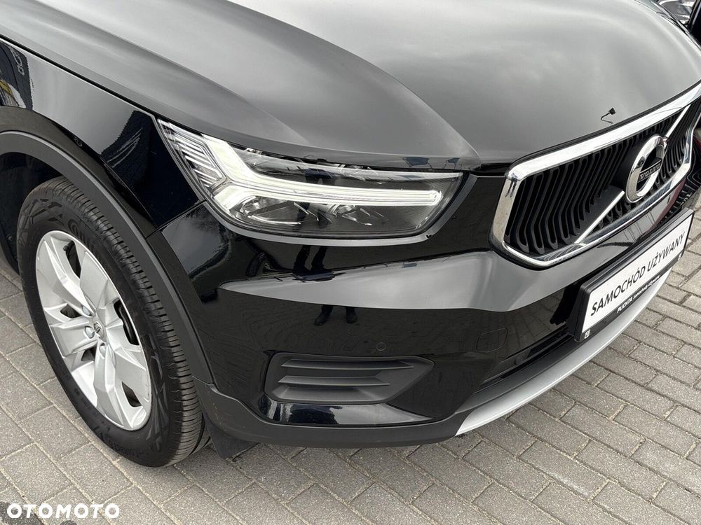 Volvo XC 40 T3 Momentum Pro - 26
