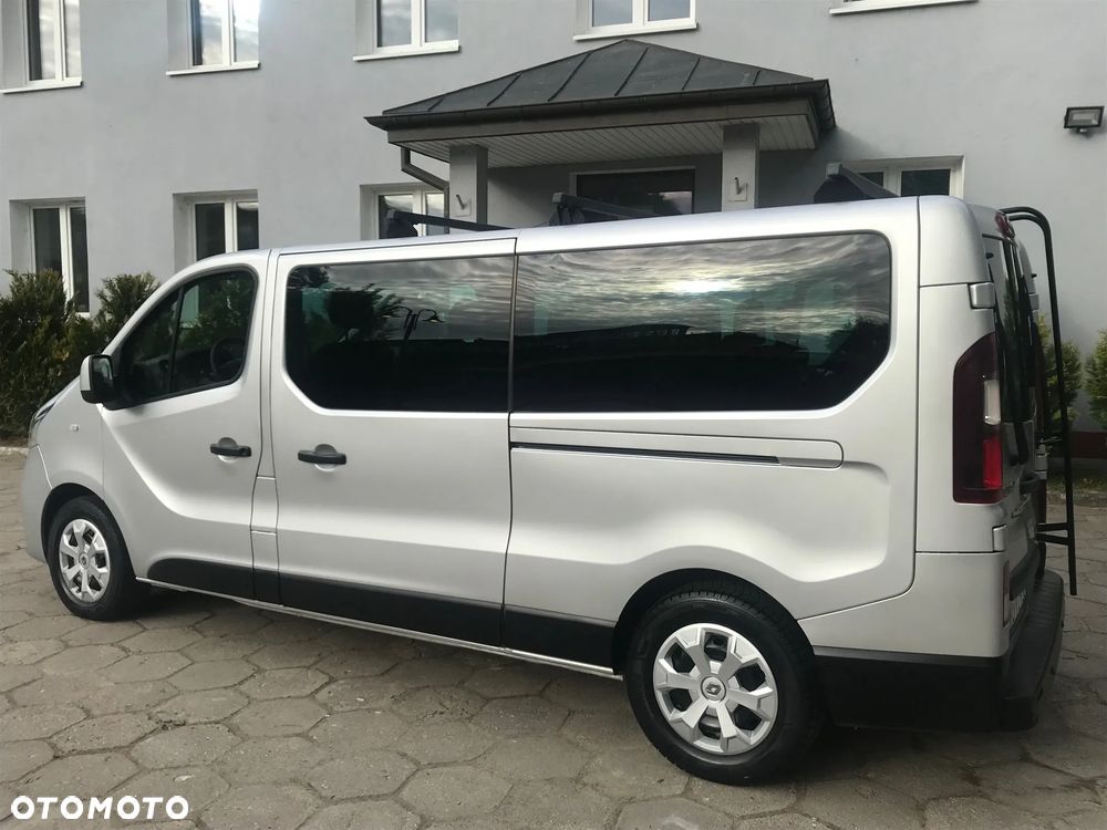 Renault Trafic Grand 1.6 dCi - 5