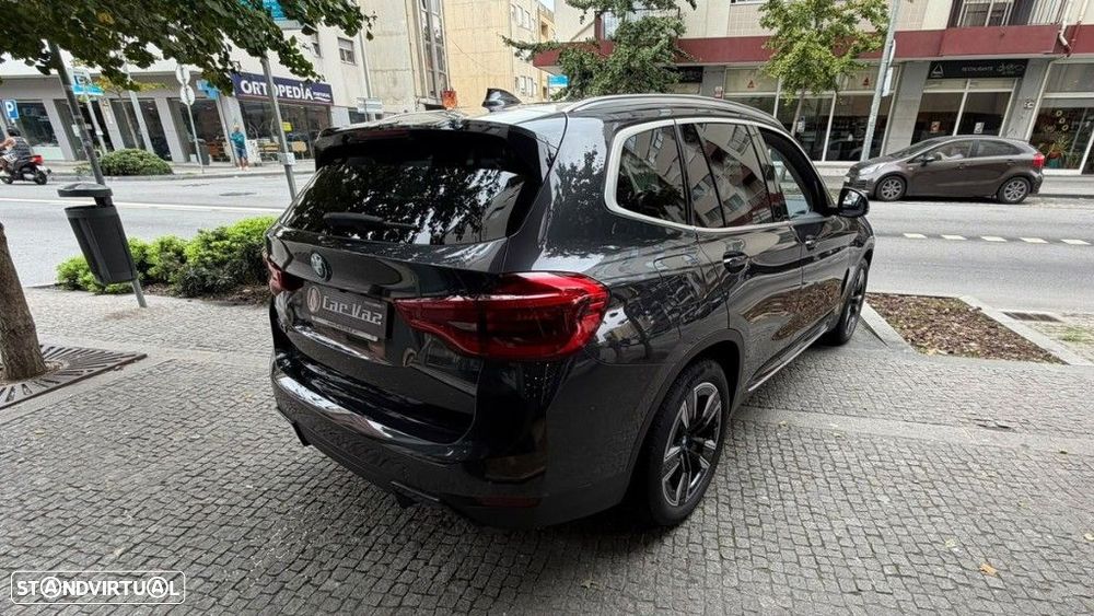 BMW iX3 Inspiring - 5