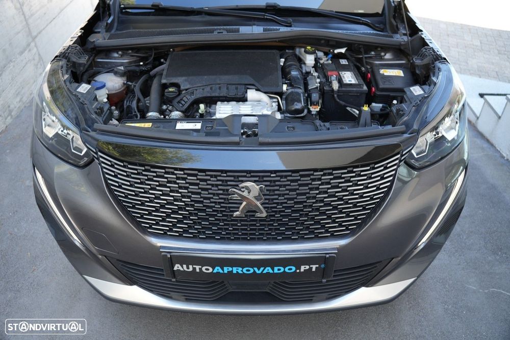 Peugeot 2008 1.2 PureTech Allure Pack - 32