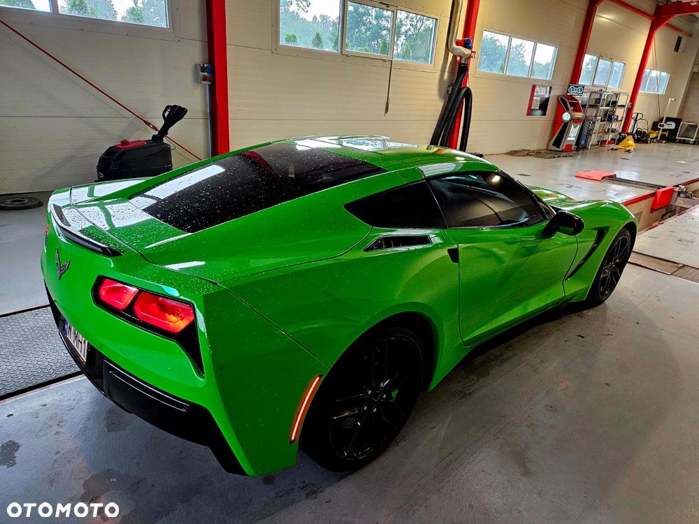 Chevrolet Corvette - 39