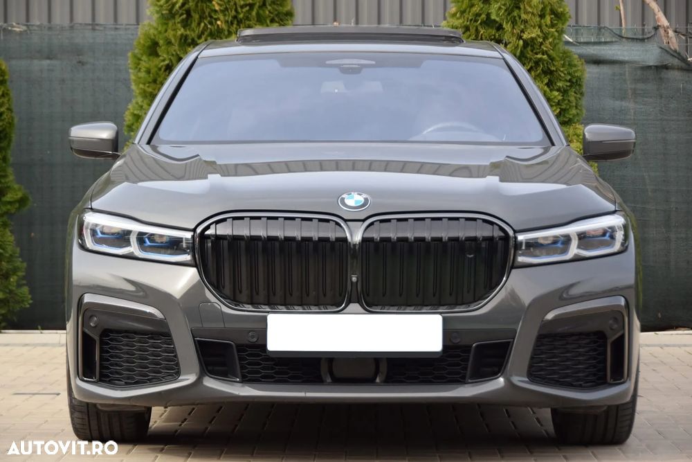BMW Seria 7 745Le xDrive - 3