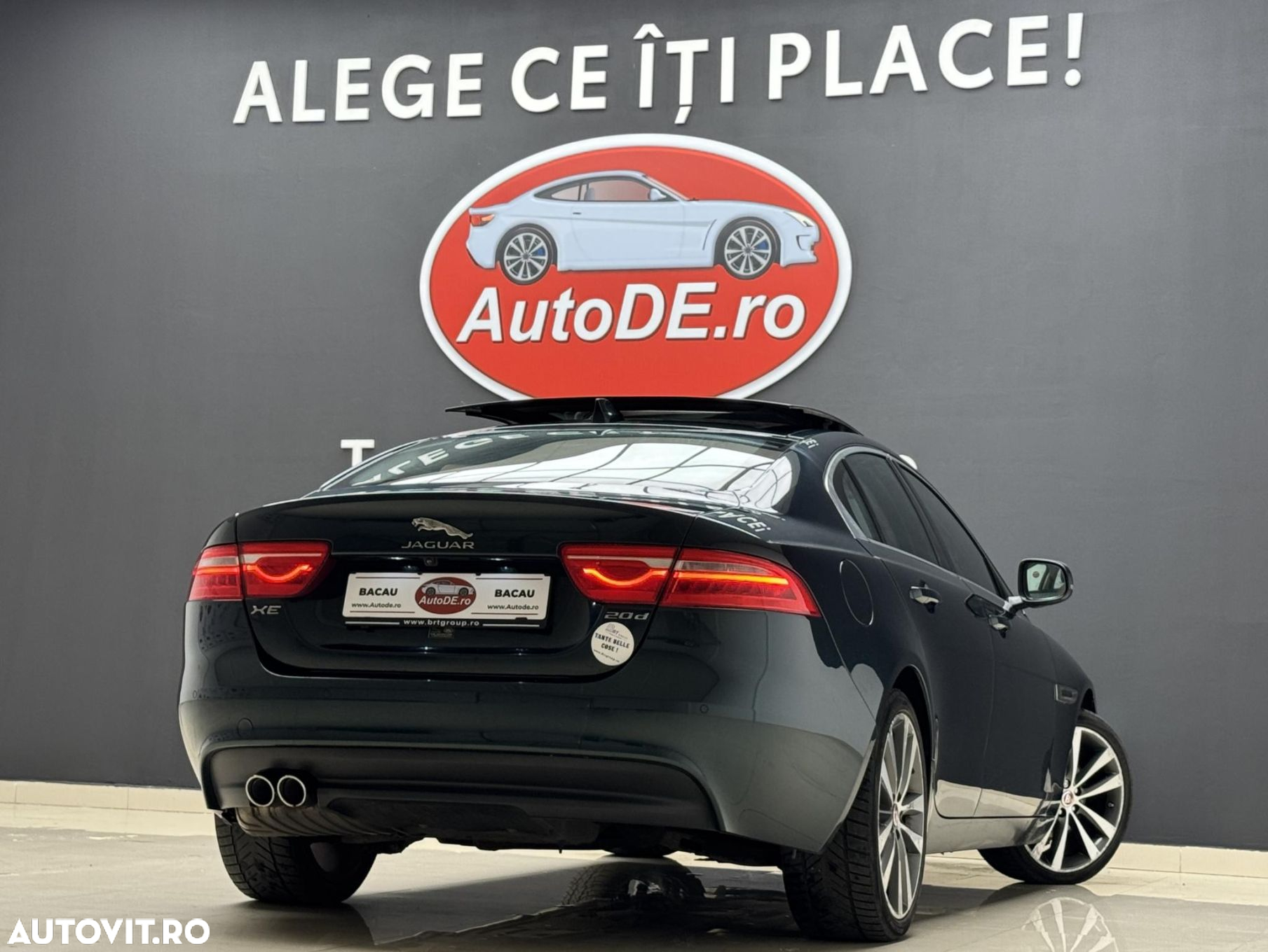 Jaguar XE 20d Aut. Portfolio - 4