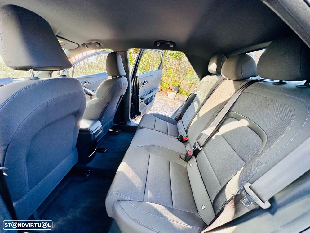 MG MG4 51 kWh Standard - 36