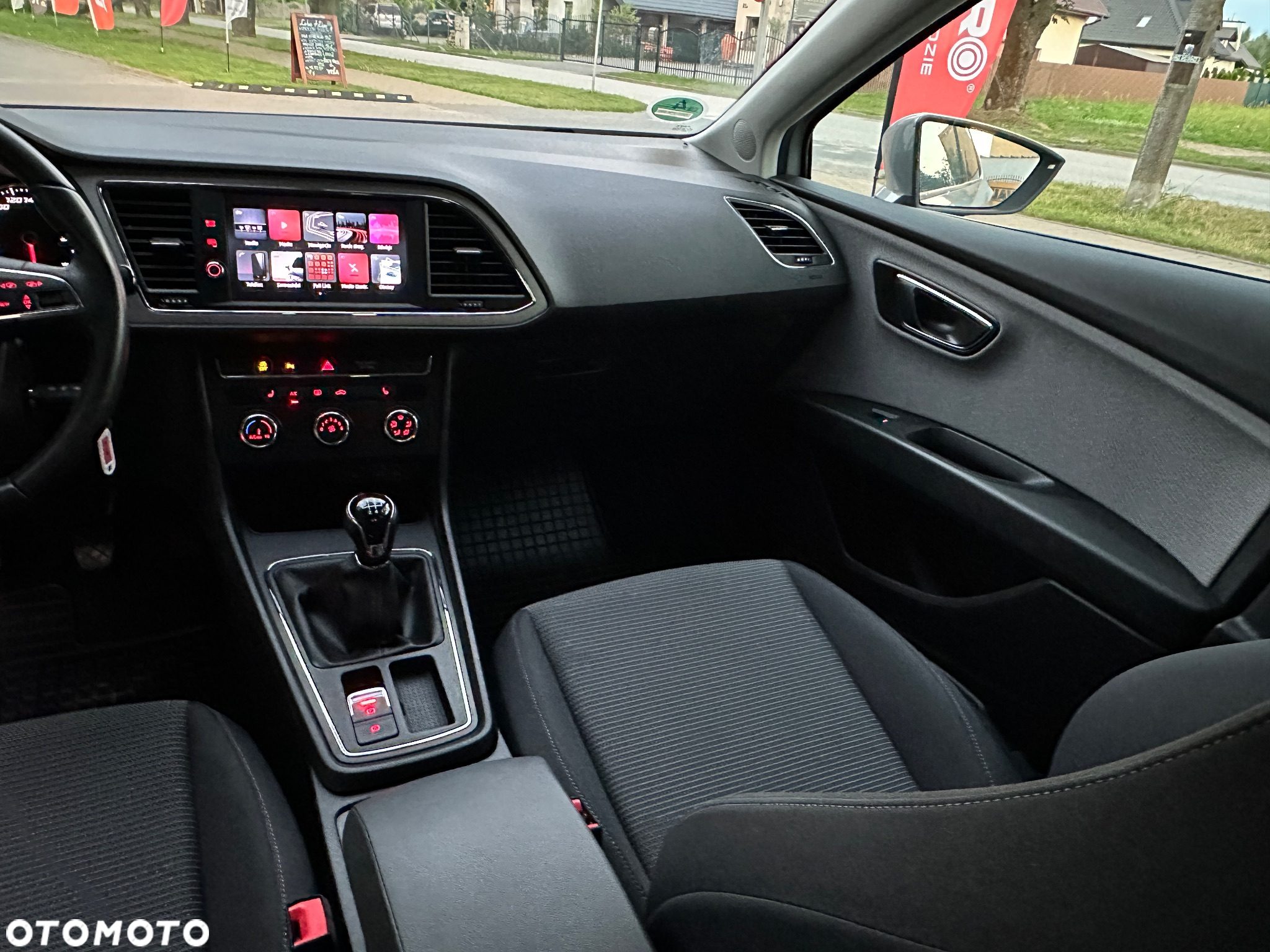 Seat Leon 1.6 TDI DPF Ecomotive Style - 30