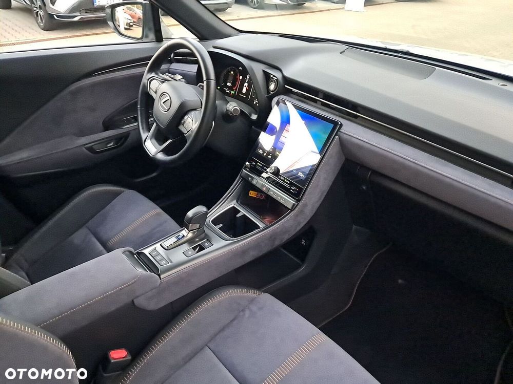 Lexus LBX 1.5 Hybrid Cool - 9