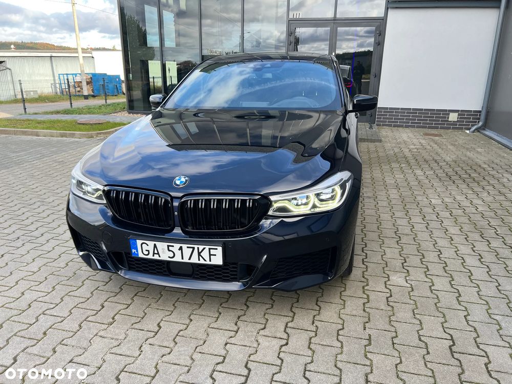 BMW 6GT - 23