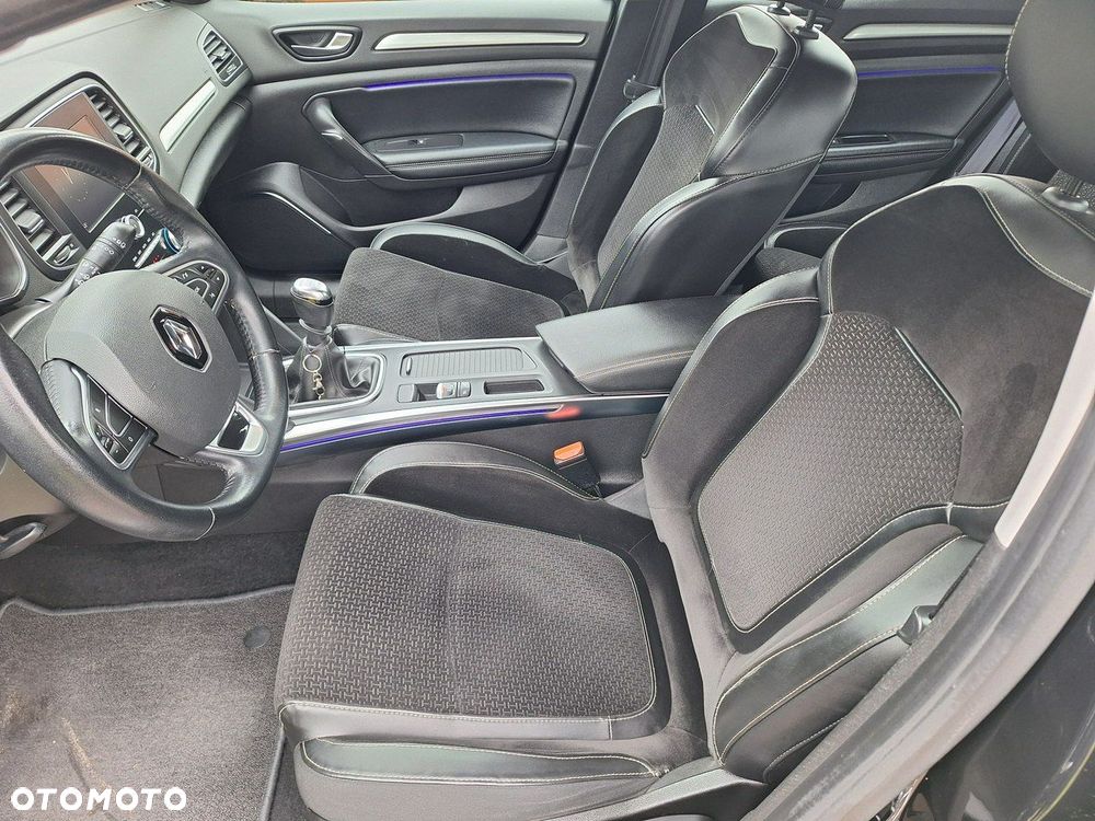 Renault Megane ENERGY TCe 100 PLAY - 10