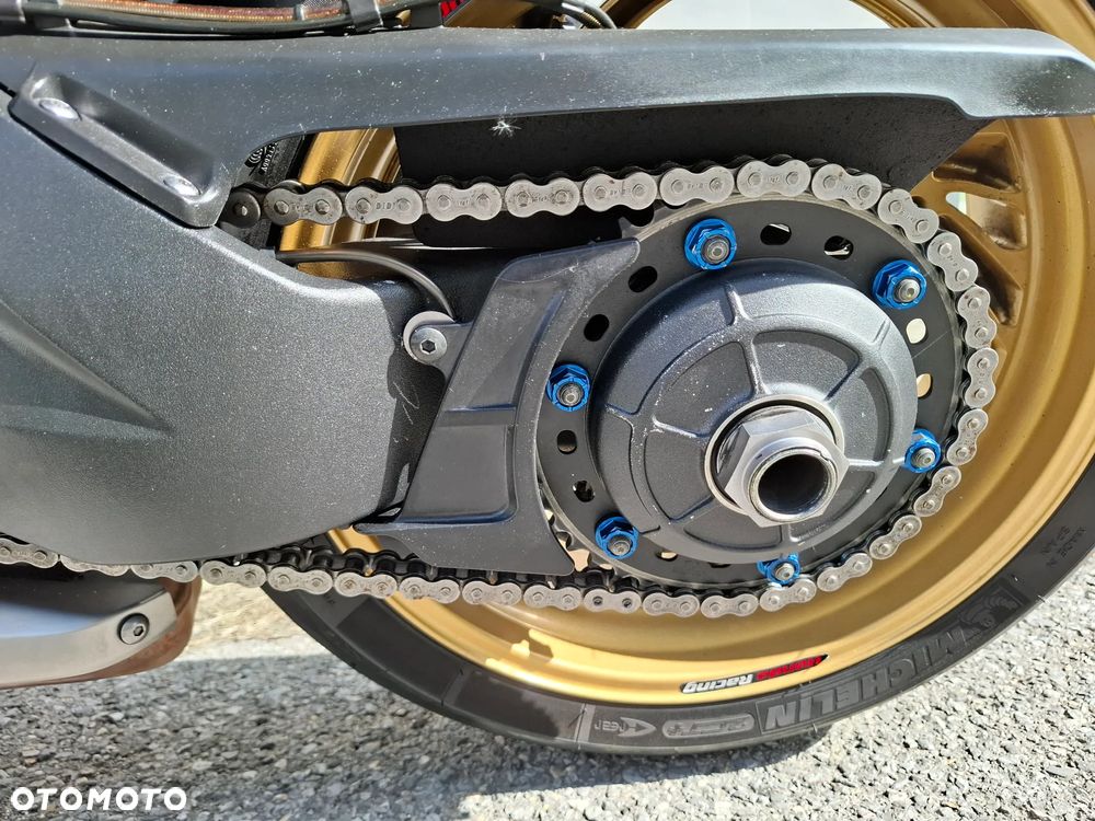 Honda CB - 32