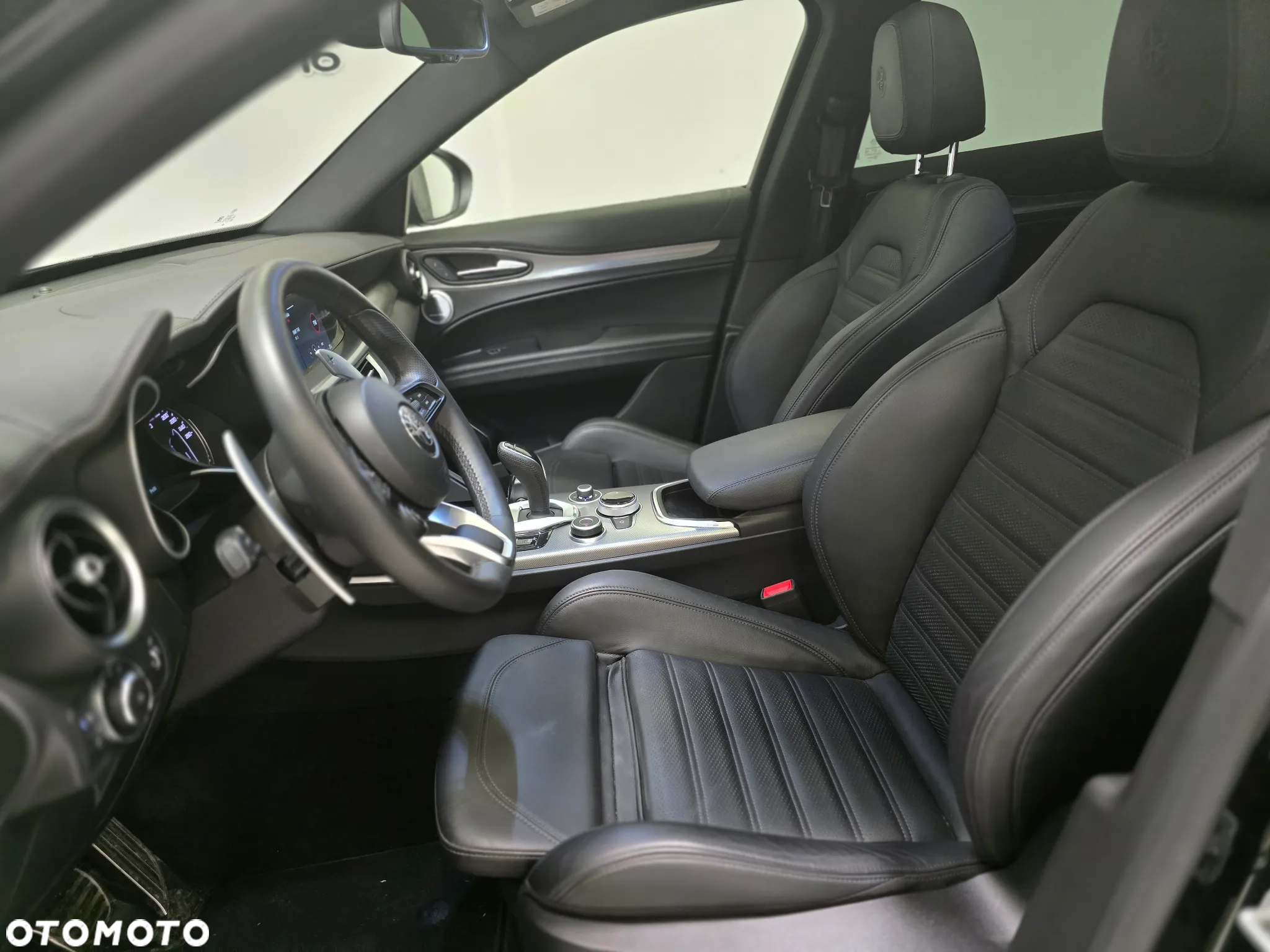 Alfa Romeo Stelvio 2.0 Turbo Veloce Q4 - 11
