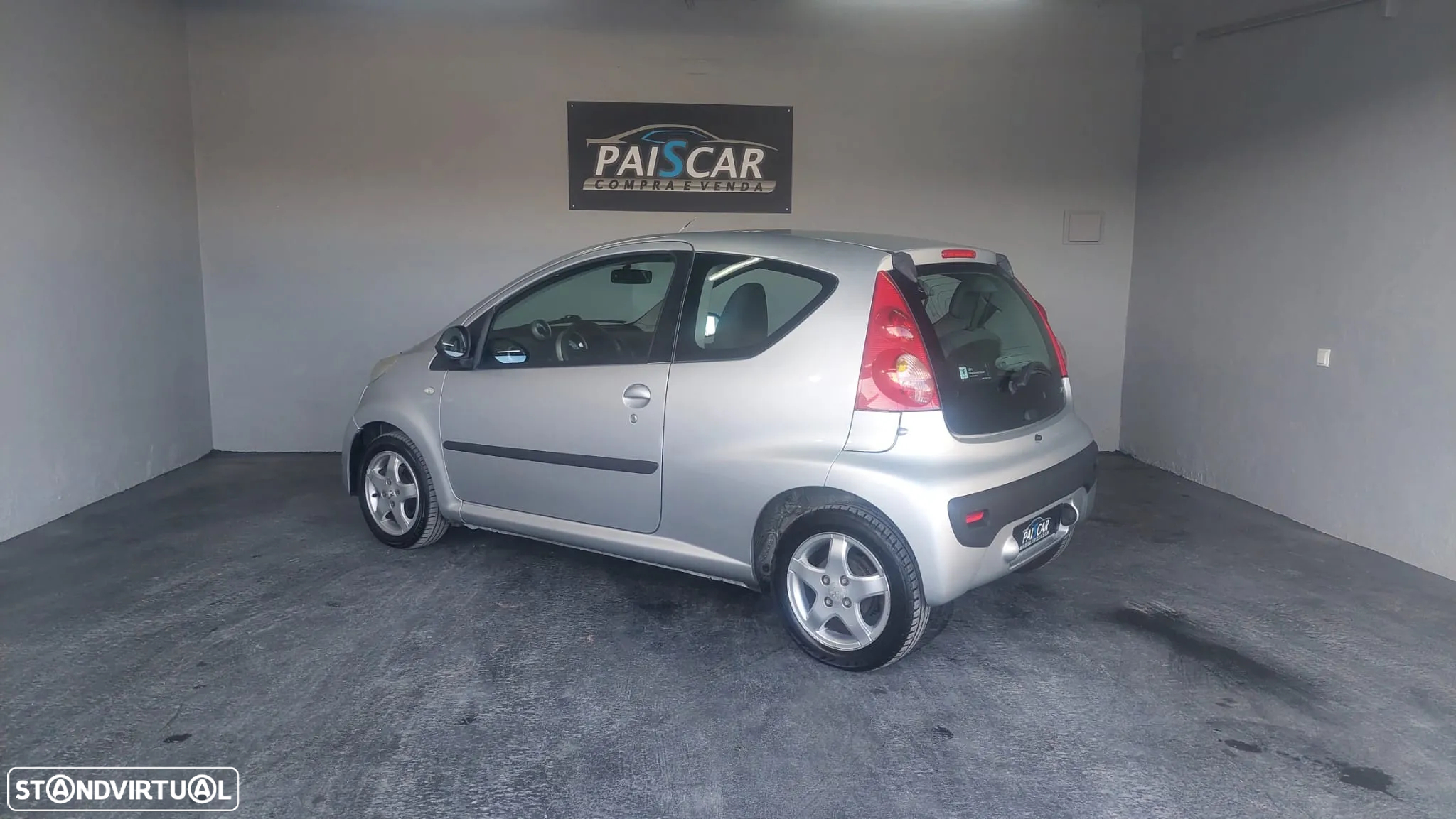 Peugeot 107 1.4 HDi Trendy - 4