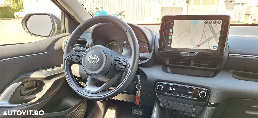 Toyota Yaris - 7