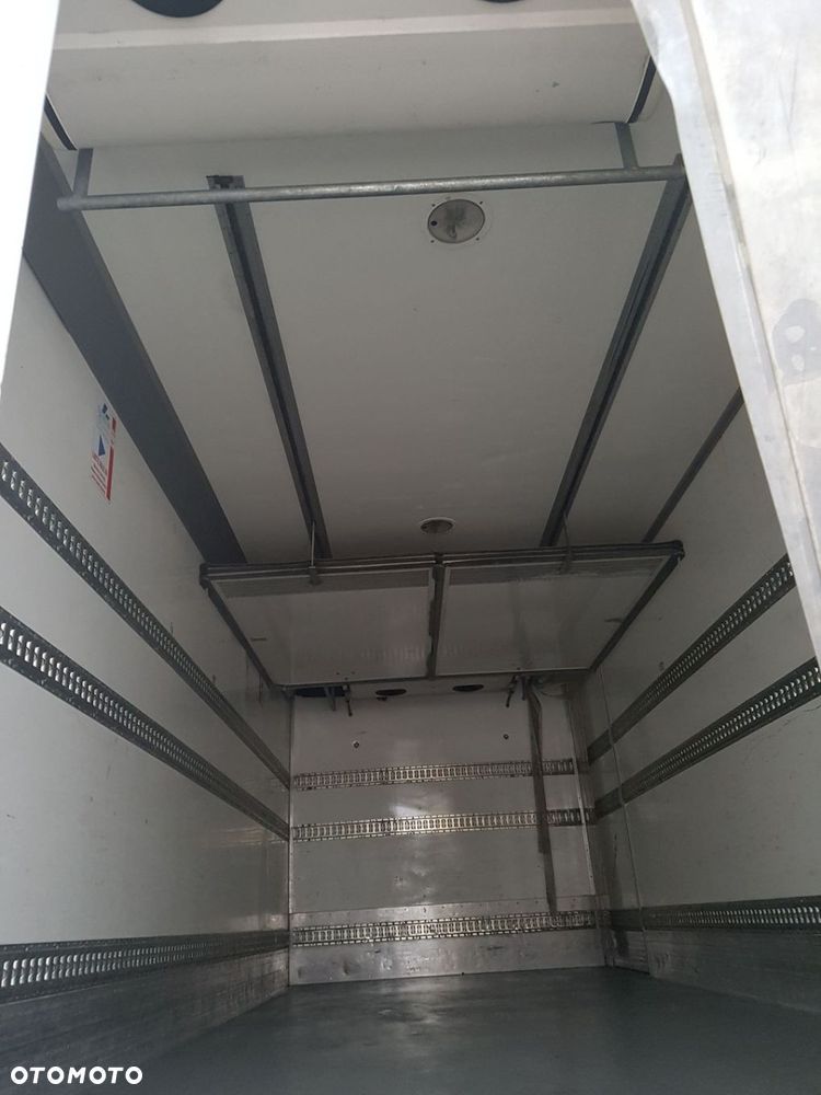 KONTENER CHŁODNIA IZOTERMA 17 PALET SUPRA 950mt - 4