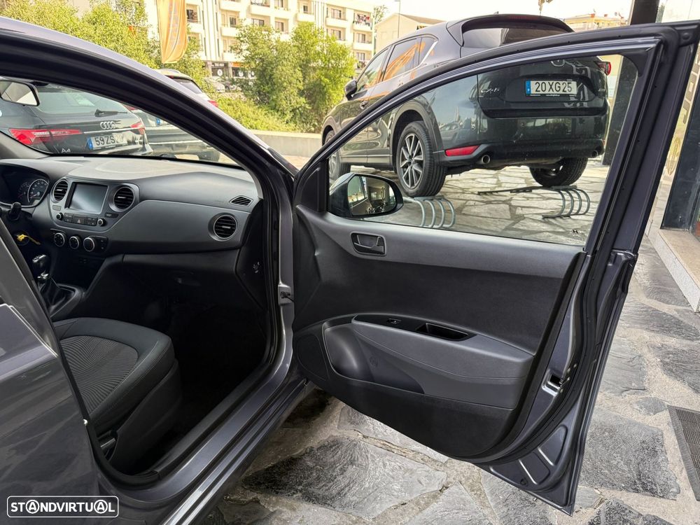 Hyundai i10 - 15