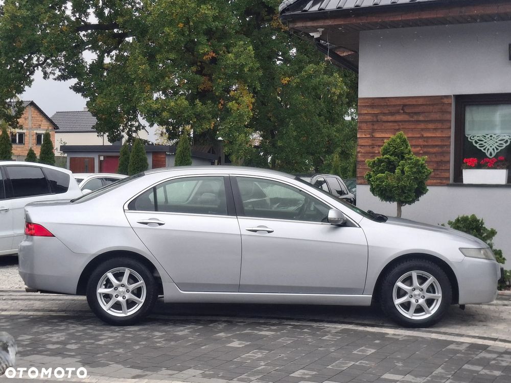 Honda Accord Tourer 2.0 i Sport - 16