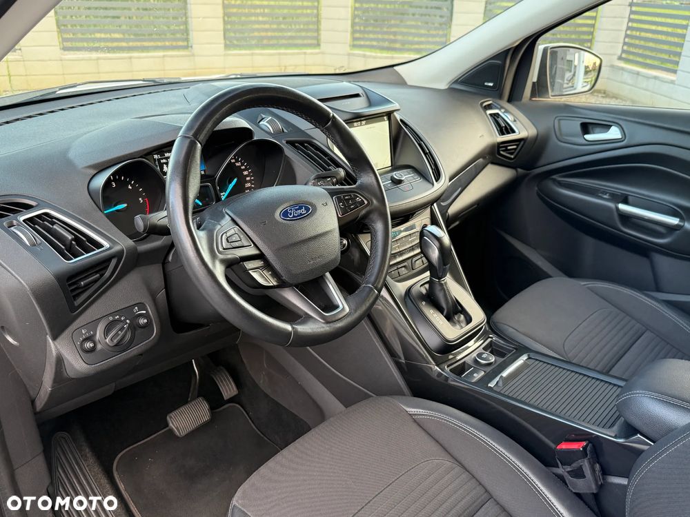 Ford Kuga 2.0 TDCi AWD Titanium - 14