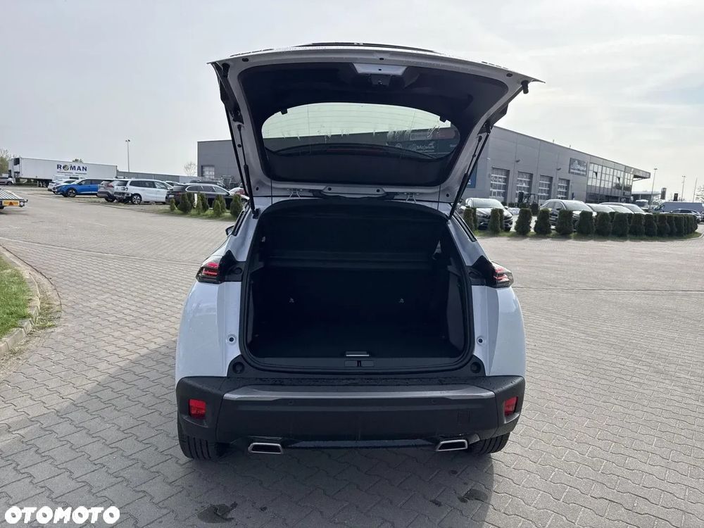 Peugeot 2008 Hybrid 145 e-DSC GT Exclusive - 10