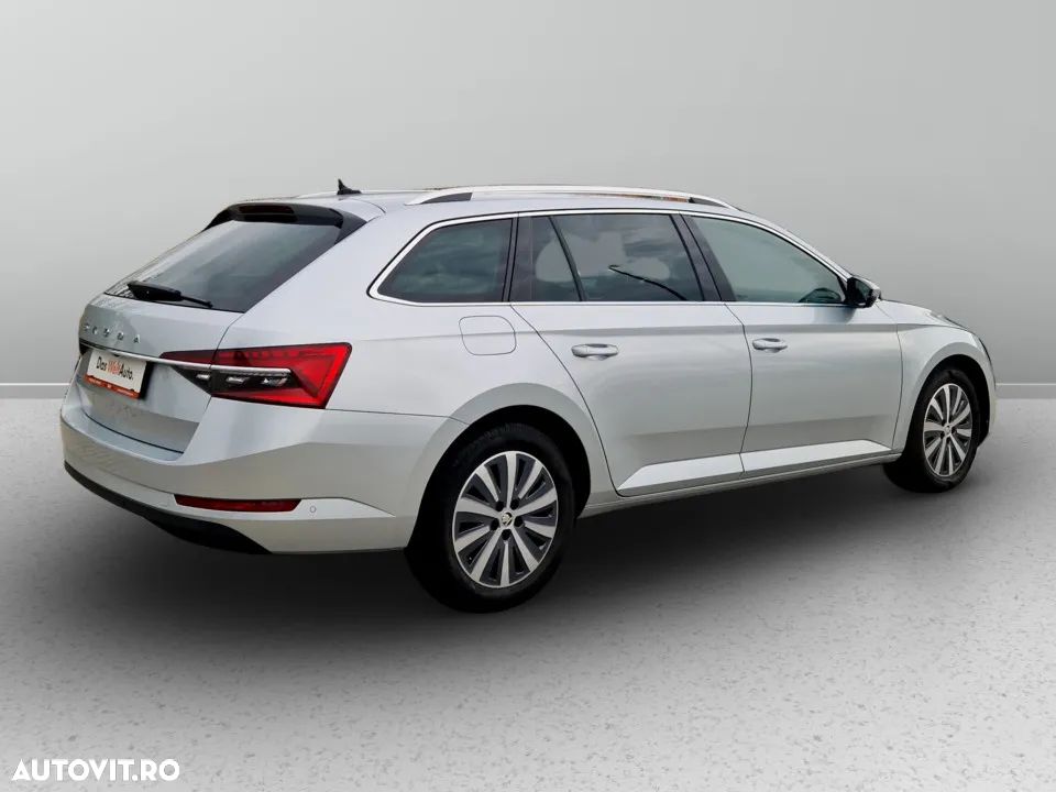 Skoda Superb Combi 2.0 TDI DSG Style - 7