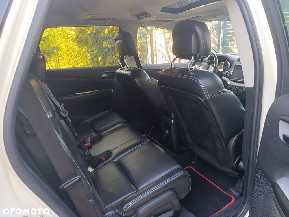 Fiat Freemont 2.0 Multijet 16V DPF Automatik Allrad Lounge - 9