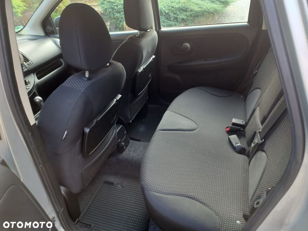 Nissan Note 1.4 Visia - 11